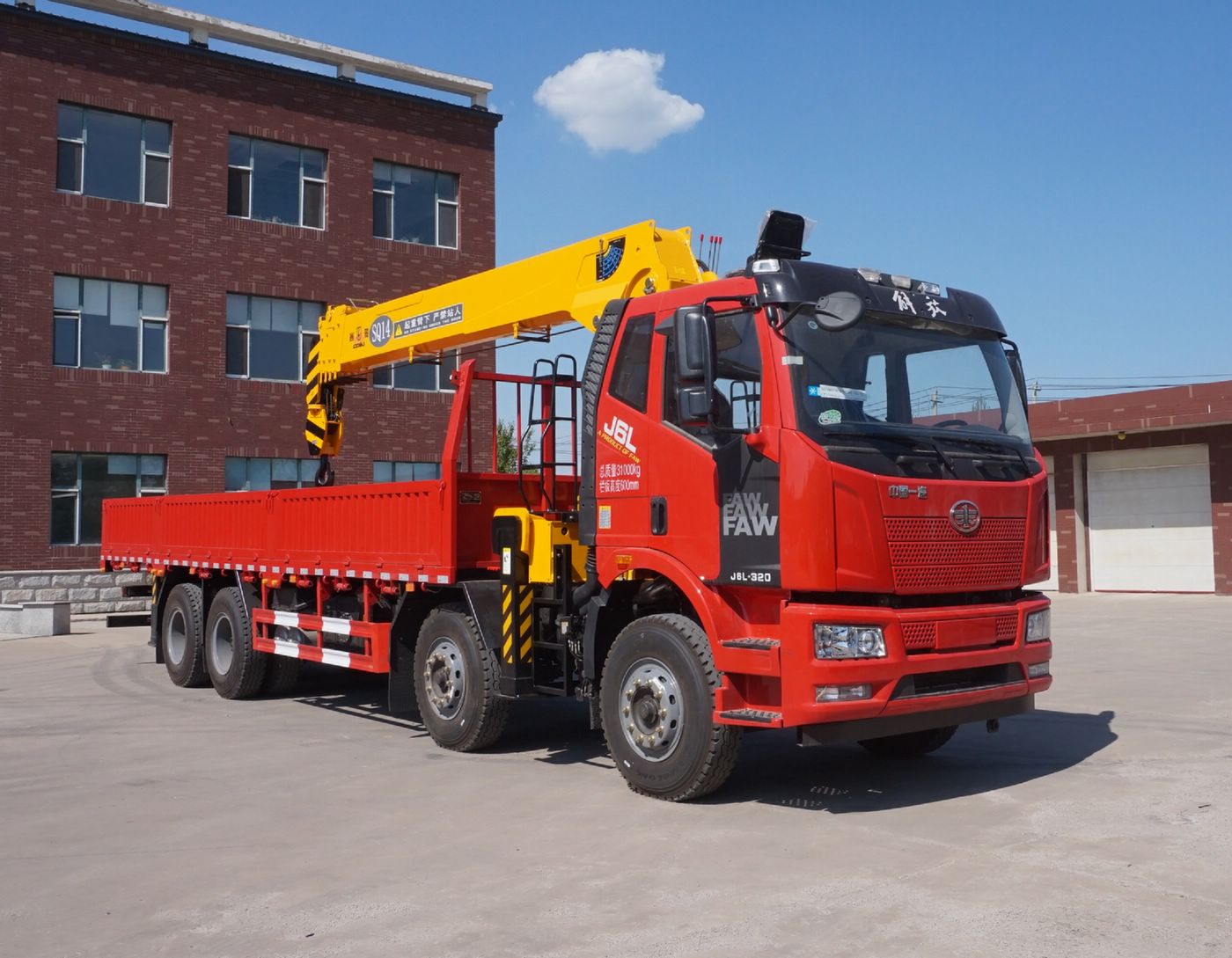 隨車吊專家 長春市神駿專用車制造有限公司產(chǎn)品中心深度解析